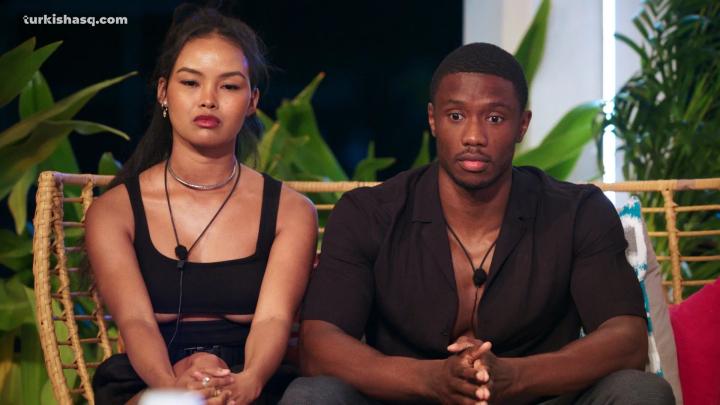 برنامج حار جدًا في التعامل معها الموسم الرابع الحلقة 4 مترجم للكبار فقط +18